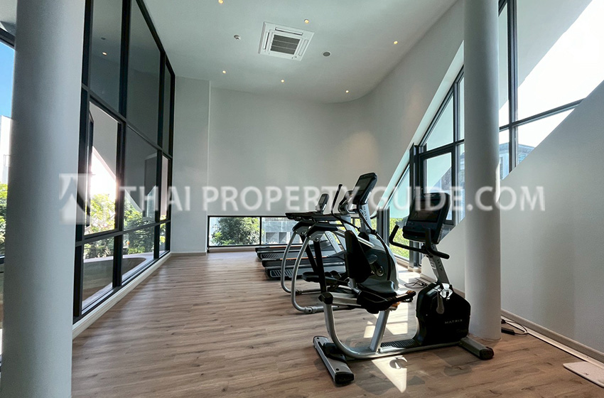 House with Private Pool in Pattanakarn 